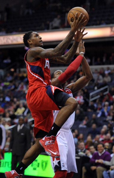 等多方面的 等多方面的