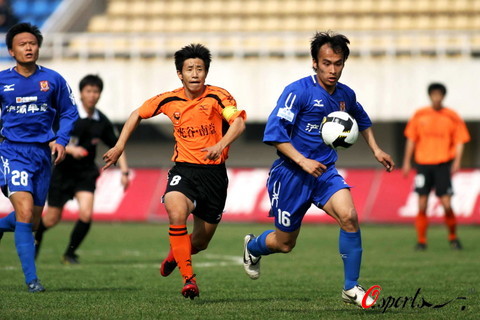 容易让队友 容易让队友