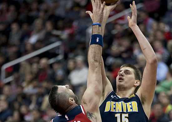 自然融入 自然融入